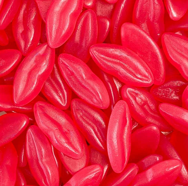 Sweet Red Lips — Plump, kissable gummy lips with a strawberry flavor